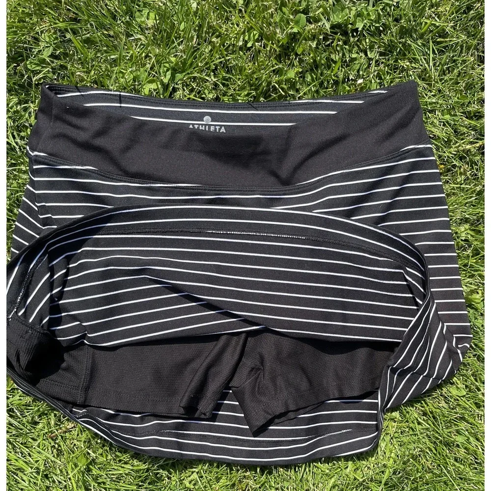 Athleta Skort Womens Small Black White Striped Athletic‎ Running Tennis Stretch